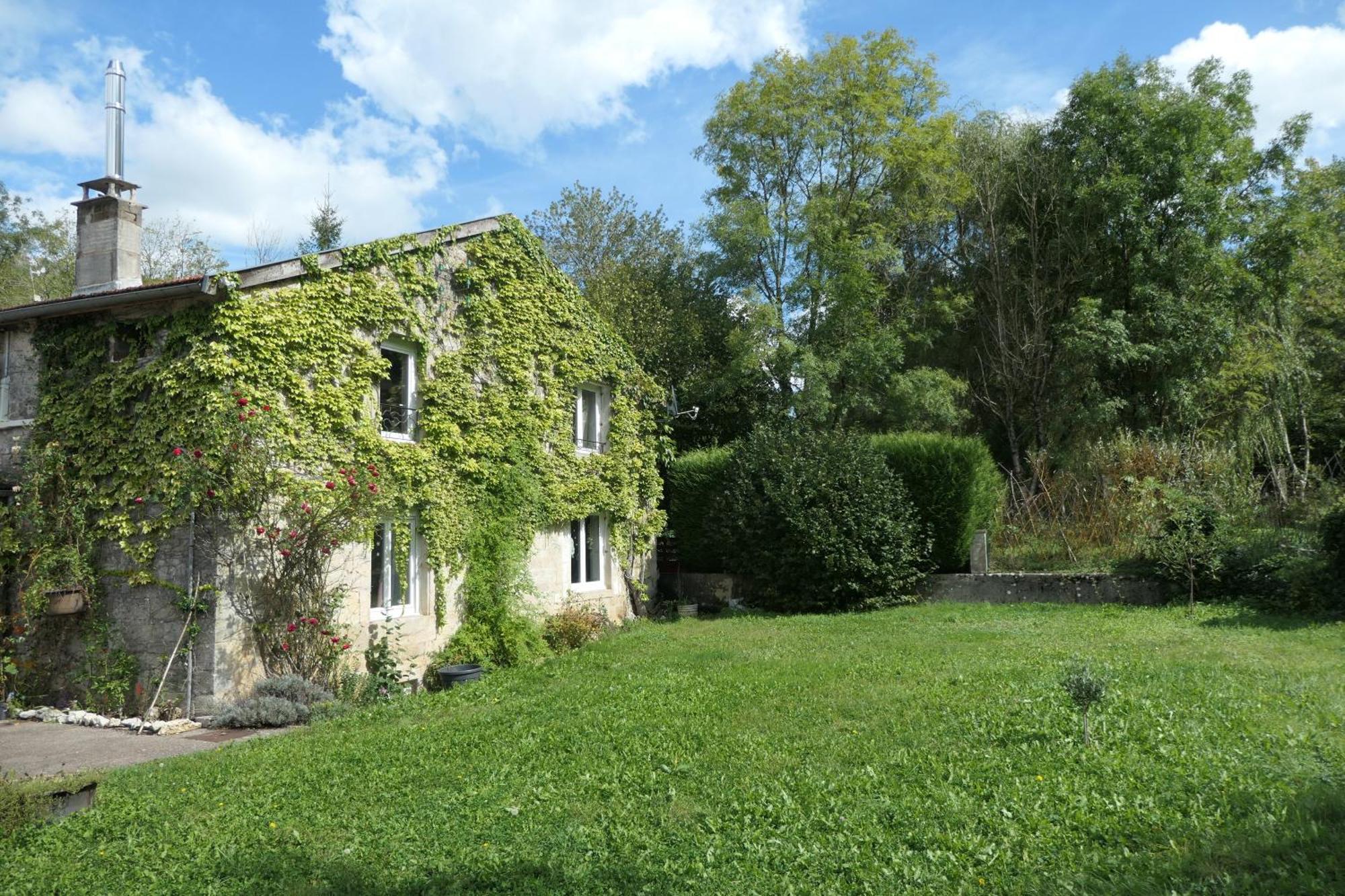Le Moulin Aux Ecrevisses Bed & Breakfast Thonnance-les-Joinville Exterior photo